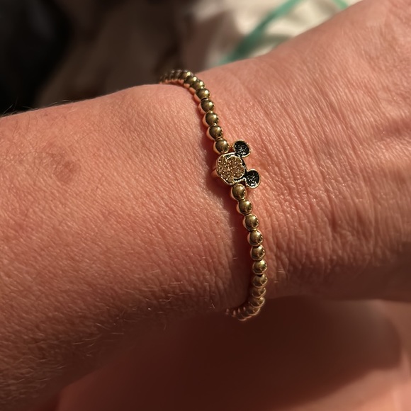 Gold dot bracelet with Mickey face - Picture 3 of 6
